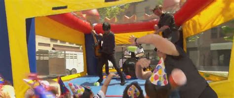 Watch Eagles of Death Metal Get Into The Bouncy House Game